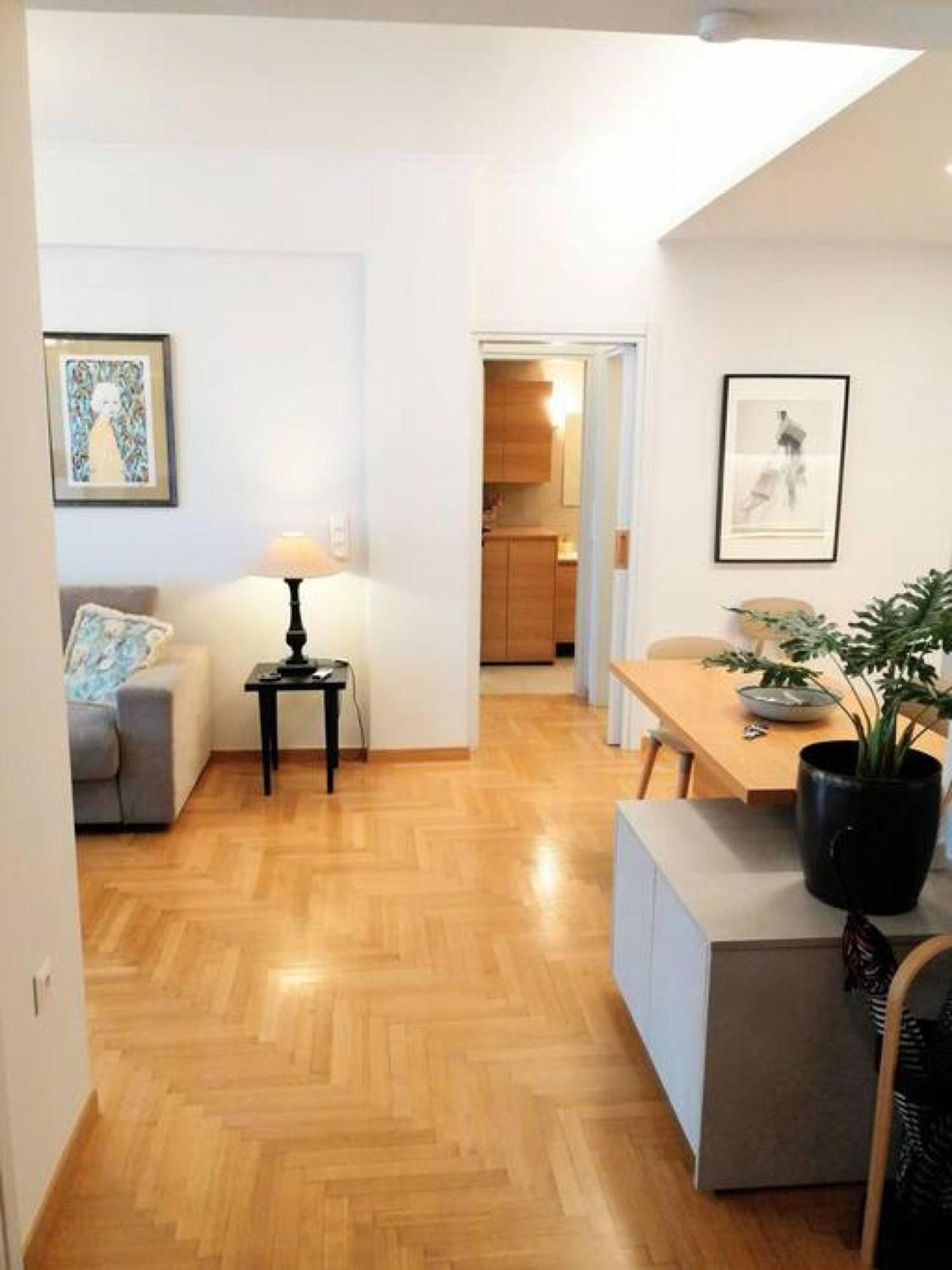 Elegant Apartment In Acropolis Atene Esterno foto