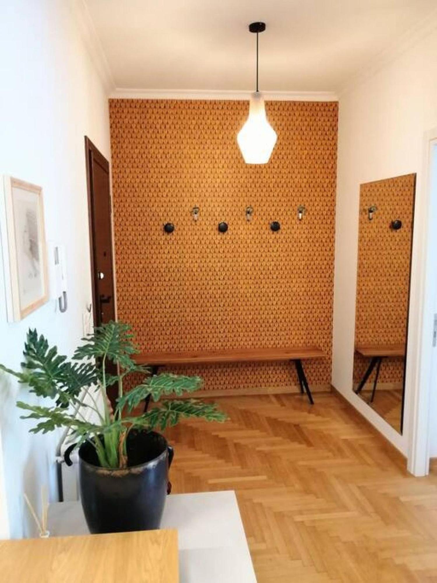 Elegant Apartment In Acropolis Atene Esterno foto